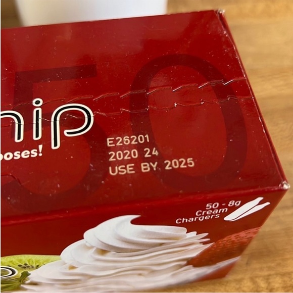 New Best Whip Cream 50 Pk. Chargers - Picture 3 of 4